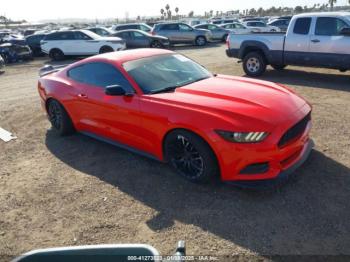  Salvage Ford Mustang