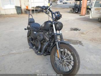  Salvage Harley-Davidson Xl883