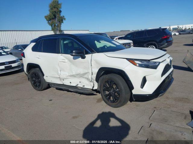  Salvage Toyota RAV4