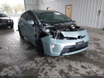  Salvage Toyota Prius