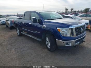  Salvage Nissan Titan