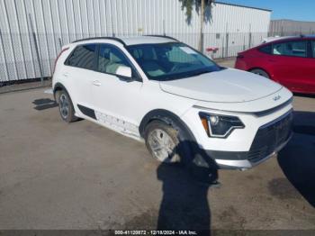  Salvage Kia Niro