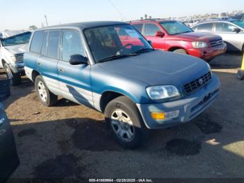  Salvage Toyota RAV4