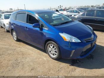  Salvage Toyota Prius v