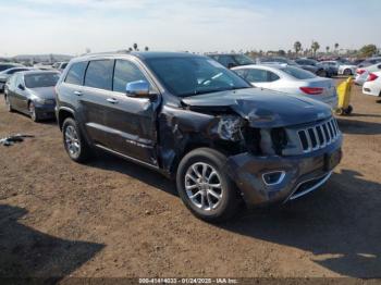  Salvage Jeep Grand Cherokee