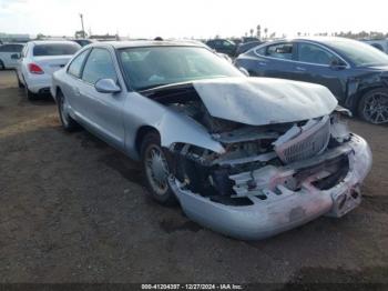  Salvage Lincoln Mark VIII