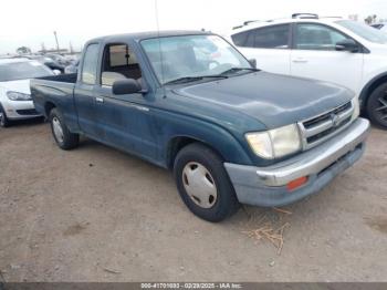  Salvage Toyota Tacoma