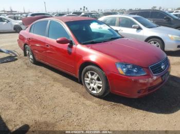  Salvage Nissan Altima