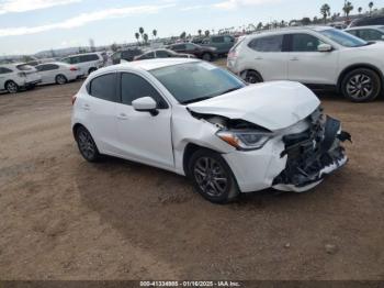  Salvage Toyota Yaris