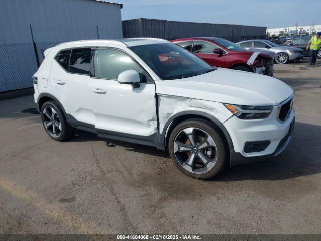  Salvage Volvo XC40