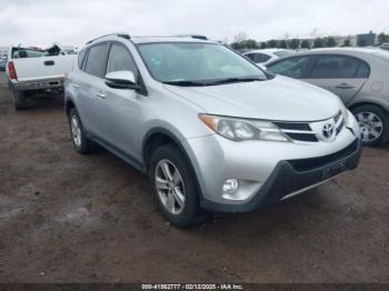  Salvage Toyota RAV4