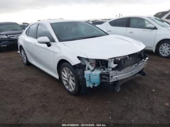  Salvage Toyota Camry