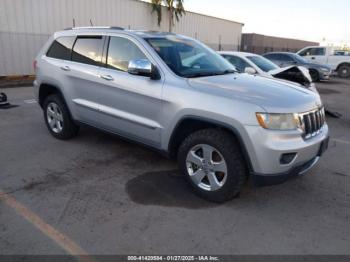  Salvage Jeep Grand Cherokee