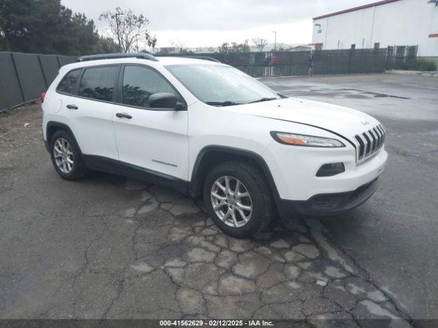  Salvage Jeep Cherokee