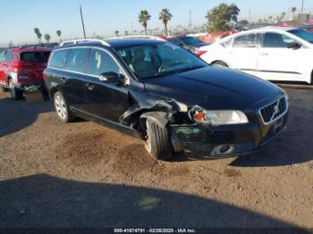  Salvage Volvo V70