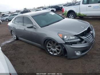  Salvage Hyundai Equus