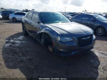  Salvage Chrysler 300