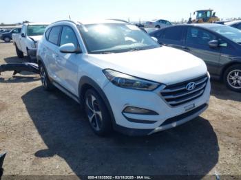  Salvage Hyundai TUCSON