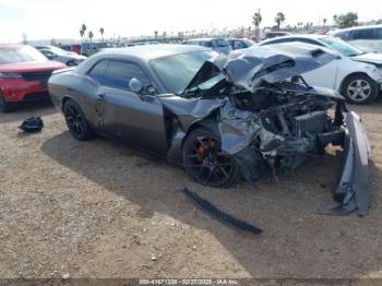  Salvage Dodge Challenger