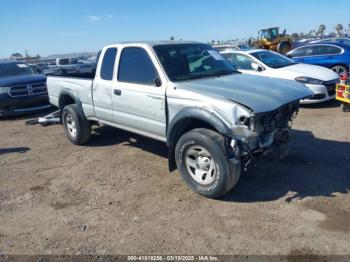  Salvage Toyota Tacoma