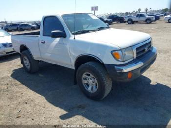  Salvage Toyota Tacoma