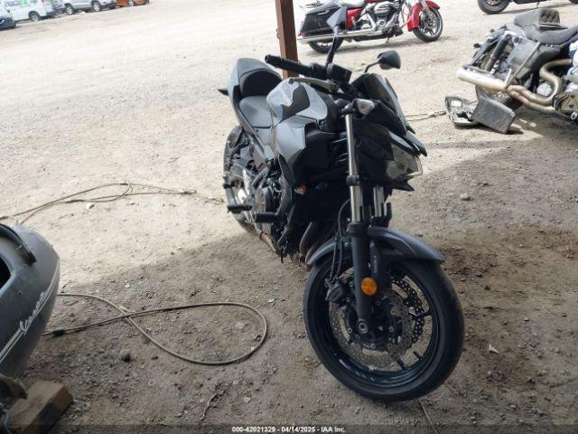 Salvage Kawasaki Er650