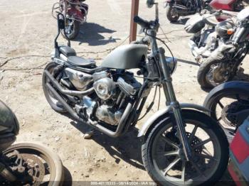  Salvage Harley-Davidson Xlh883