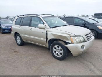  Salvage Toyota Highlander