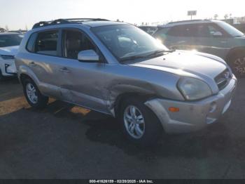  Salvage Hyundai TUCSON