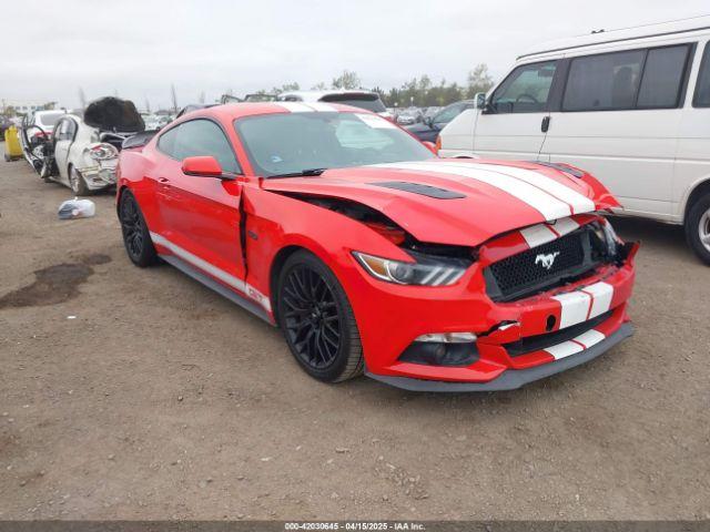  Salvage Ford Mustang