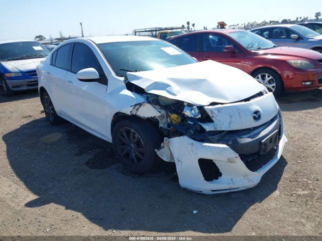  Salvage Mazda Mazda3