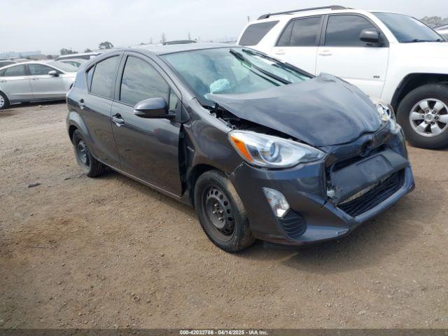  Salvage Toyota Prius c