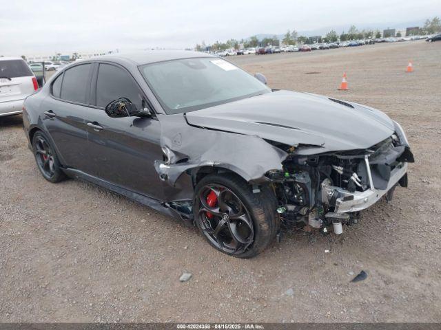  Salvage Alfa Romeo Giulia