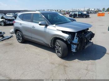  Salvage Kia Seltos