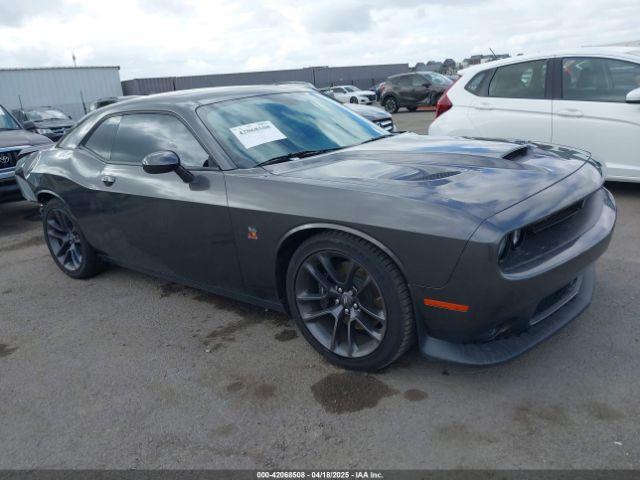  Salvage Dodge Challenger