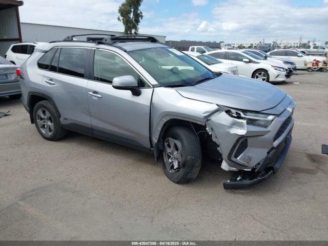  Salvage Toyota RAV4