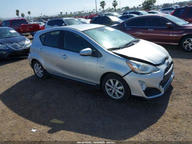  Salvage Toyota Prius c