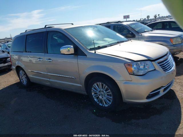  Salvage Chrysler Town & Country