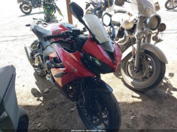  Salvage Triumph Motorcycle Daytona