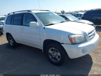  Salvage Toyota Highlander