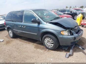  Salvage Chrysler Town & Country