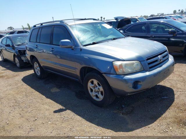  Salvage Toyota Highlander