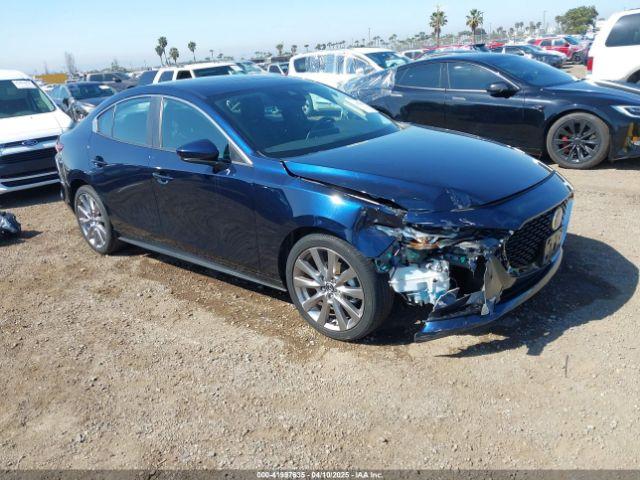  Salvage Mazda Mazda3