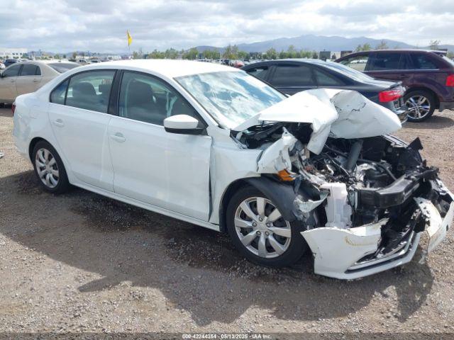  Salvage Volkswagen Jetta