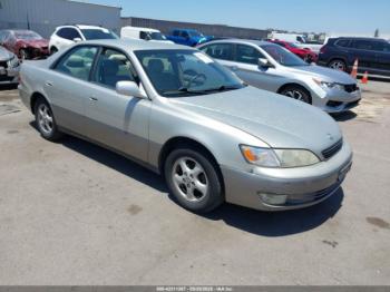  Salvage Lexus Es