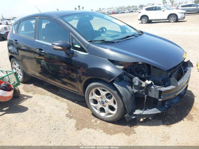 Salvage Ford Fiesta