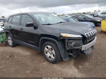  Salvage Jeep Cherokee