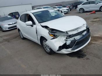  Salvage Toyota Yaris