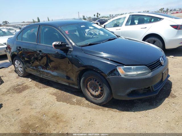  Salvage Volkswagen Jetta