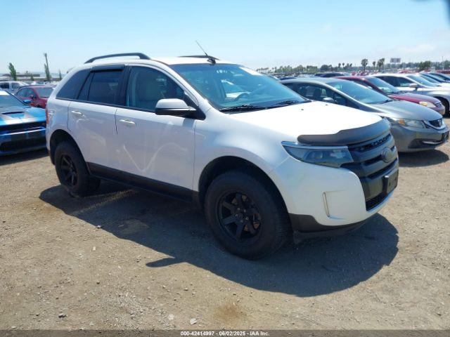  Salvage Ford Edge